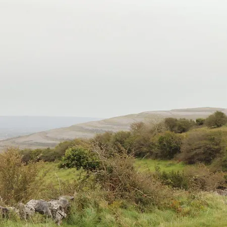 Nyaraló Limestone Kilfenora